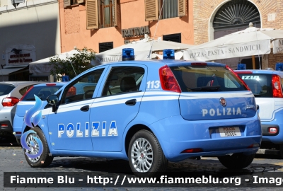 Fiat Grande Punto
Polizia di Stato
 POLIZIA H6664
Parole chiave: Fiat Grande_Punto POLIZIAH6664