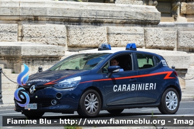 Renault Clio IV serie
Carabinieri
 Allestimento Focaccia
 Decorazione Grafica Artlantis
 CC DJ387
Parole chiave: Renault Clio_IVserie CCDJ387