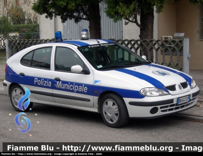 Renault Megane II serie
Polizia Municipale Comuni Modenesi Area Nord
Veicolo di proprietà del Comune di Finale Emilia
Parole chiave: Renault Megane_IIserie PM_FinaleEmilia