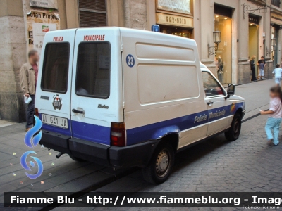 Fiat Fiorino II serie
Polizia Municipale Napoli
*Dismesso*
Parole chiave: Fiat Fiorino_IIserie
