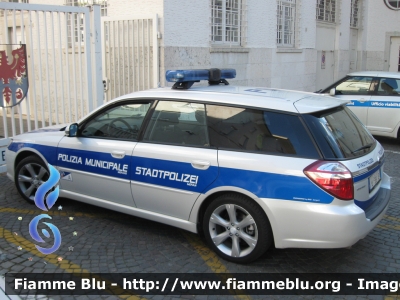 Subaru Legacy AWD IV serie
Polizia Municipale - StadtPolizei
Merano - Meran (BZ)
POLIZIA LOCALE YA 388 AB
Parole chiave: Subaru Legacy_AWD_IVserie POLIZIALOCALEYA388AB