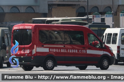 Ford Transit VIII serie
Vigili del Fuoco
Comando Provinciale di Roma
Scuole Centrali Antincendio di Capannelle
VF 27600
Parole chiave: Ford Transit_VIII_serie VF27600