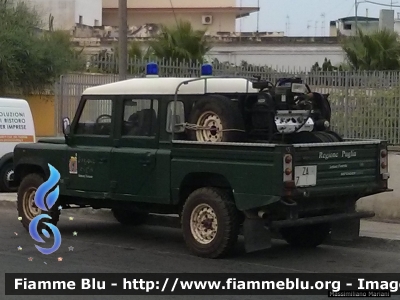 Land Rover Defender 110
Regione Puglia - Servizio Foreste
Stazione CFS di Gallipoli
Parole chiave: Land-Rover Defender_110