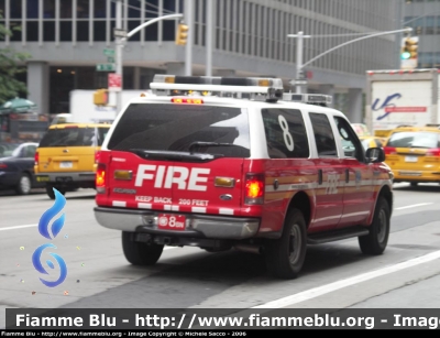 Ford Excursion
United States of America - Stati Uniti d'America
New York Fire Department
Parole chiave: Ford Excursion