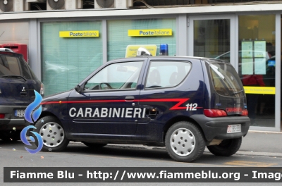 Fiat 600 Elettra
Carabinieri
CC BS 338
Parole chiave: Fiat 600_Elettra CCBS338