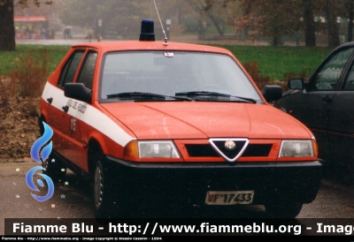 Alfa Romeo 33 II Serie
Vigili del Fuoco
Comando Provinciale di Milano
VF 17433
Parole chiave: Alfa-Romeo 33_IIserie VF17433