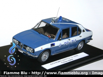 Alfa Romeo Alfetta I serie
Polizia di stato squadra volante
Elaborazione su base Progetto K scala 1/43
