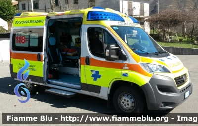 Fiat Ducato X290 4x4
Pubblica Assistenza Croce Azzurra Comano
Sigla Veicolo: "Hotel 09"
Allestimento "Ambitalia"
Ambulanza di emergenza
