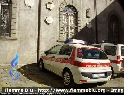 Fiat Punto Evo
Polizia Municipale Fivizzano
Allestimento Ciabilli
Automezzo 01
POLIZIA LOCALE YA 956 AG
Parole chiave: Fiat Punto_Evo PoliziaLocaleYA956AG