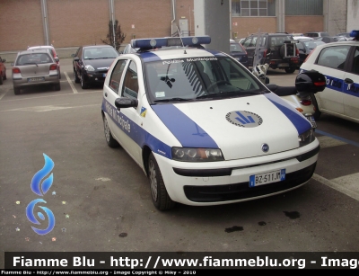 Fiat Punto II Serie
Polizia Municipale Parma
Sigla Veicolo: 30
Allestimento Bertazzoni

Parole chiave: Fiat Punto_IISerie