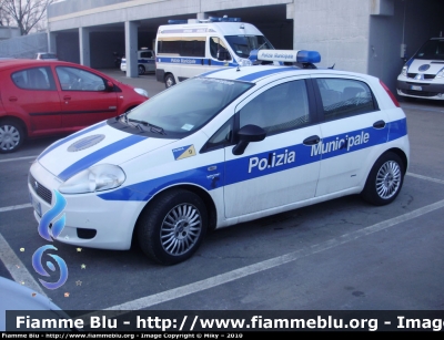 Fiat Grande Punto
Polizia Municipale Parma
Sigla Veicolo: 09
Allestimento Bertazzoni
Parole chiave: Fiat Grande_Punto