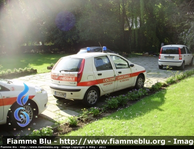 Fiat Punto II Serie
Polizia Municipale Montignoso (MS)
Parole chiave: Fiat Punto_IISerie PM_Montignoso