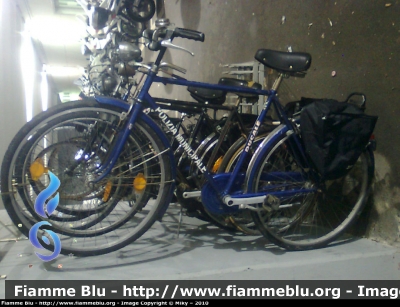 Ducale Uomo
Polizia Municipale Parma
Parole chiave: Bicicletta_Ducale