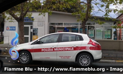 Fiat Nuova Bravo
Polizia Municipale Carrara
Pronto Intervento
Auto n° 08
Parole chiave: Fiat Nuova_Bravo