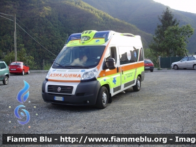 Fiat Ducato X250
Pubblica Assistenza Croce Azzurra Comano
Sigla Veicolo: "Hotel 08"
Allestimento "Aricar Life"
Ambulanza di emergenza in sostituzione di "Hotel 04"
Parole chiave: Fiat Ducato_X250 Ambulanza