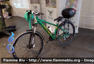 Bicicletta
Corpo forestale e di Vigilanza Ambientale Regione Sardegna
