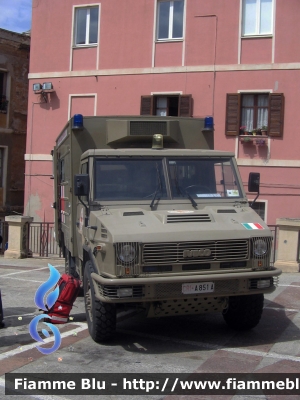 Iveco VM90
Croce Rossa Italiana
 Corpo Militare
 CRI A851A
Parole chiave: Iveco VM90 CRIA851A Ambulanza
