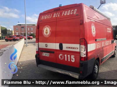 Fiat Ducato X250
Vigili del Fuoco
Comando Provinciale di Bari
Laboratorio Mobile A.R.A.
VF 26120
Parole chiave: Fiat Ducato_X250 VF26120 SAnta_Barbara_2022
