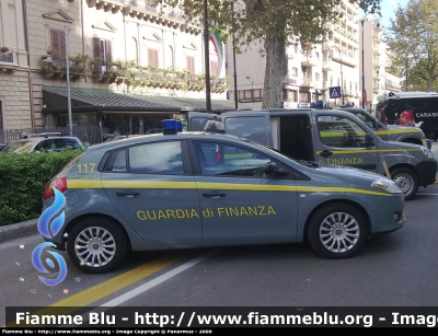Fiat Nuova Bravo
Guardia di Finanza
GdiF 616 BC
Parole chiave: Fiat Nuova_Bravo GdiF616BC Festa_delle_Forze_Armate_2009