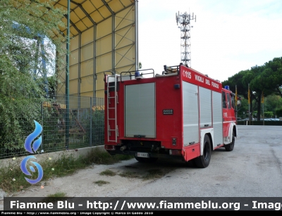 Iveco EuroFire 150E27 I serie
Vigili del Fuoco
Comando Provinciale di Pisa
VF 19013
Parole chiave: Iveco Eurofire_ISerie VF19013