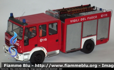 Iveco EuroFire 150E27 I serie 
Vigili del Fuoco
Modello Elaborato in scala 1 a 24
