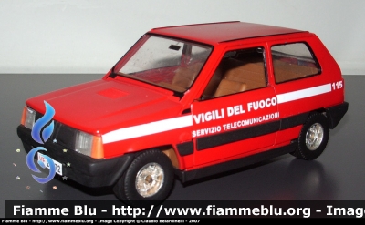 Fiat Panda II serie
Vigili del Fuoco
Modello Elaborato in scala 1 a 24
