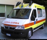 GAMMA_24_Ambulanza_Infermierizzata_convenzionata_con_Verona_Emergenza_(ALFA_6_Postazione_TREGNAGO).jpg