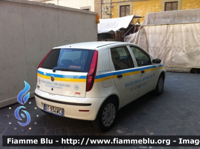 Fiat Punto Classic III serie
Misericordia di Campi Bisenzio (FI)
Servizi Sociali
CODICE AUTOMEZZO: 40
Parole chiave: Fiat Punto_IIIserie