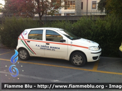 Fiat Punto Classic III serie
P.A. Croce Bianca Orentano (PI)
Allestita Giorgetti Car
CODICE AUTOMEZZO: 5
Parole chiave: Fiat Punto_IIIserie
