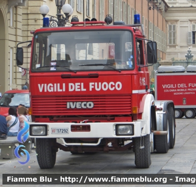 Iveco 330-26
Vigili del Fuoco
Comando Provinciale di Torino
VF 17292
esemplare ricondizionato
Parole chiave: Iveco 330-26 Vigili del Fuoco Torino VF 17292