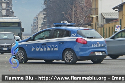 Fiat Nuova Bravo
Polizia di Stato
Squadra Volante
POLIZIA H8527
- variante con cerchi in lega -
Parole chiave: Fiat Nuova Bravo Polizia Squadra Volante POLIZIA H8527