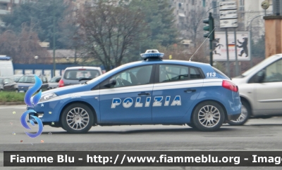 Fiat Nuova Bravo
Polizia di Stato
Squadra Volante
POLIZIA H8527
- variante con cerchi in lega -
Parole chiave: Fiat Nuova Bravo Polizia Squadra Volante POLIZIA H8527