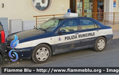 Lancia Lybra
Polizia Municipale
Comune di Polignano a Mare (BA)
Parole chiave: Lancia Lybra Polizia Municipale Comune di Polignano a Mare