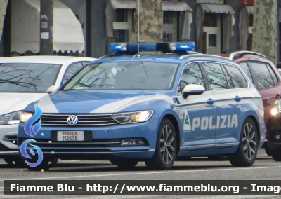 Volkswagen Passat Variant VIII serie
Polizia di Stato
Polizia Stradale in Servizio sulla Rete Autostradale ATIVA
POLIZIA M2656
Parole chiave: Volkswagen Passat Variant VIII serie Polizia Stradale ATIVA POLIZIA M2656
