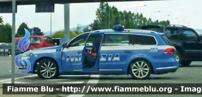 Volkswagen Passat Variant VII serie
Polizia di Stato
Polizia Stradale in servizio sulla rete autostradale SITAF
POLIZIA H7655
Parole chiave: Volkswagen Passat_Variant_VIIserie POLIZIAH7655