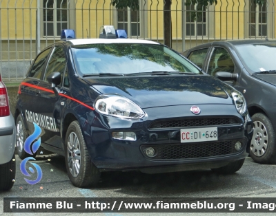 Fiat Punto VI serie
Carabinieri
CC DI 648
Parole chiave: Fiat Punto VI serie Carabinieri CC DI 648