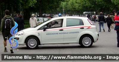 Fiat Punto Evo
Associazione Nazionale Carabinieri 
Sezione Torino
Protezione Civile
Parole chiave: Fiat Punto_Evo
