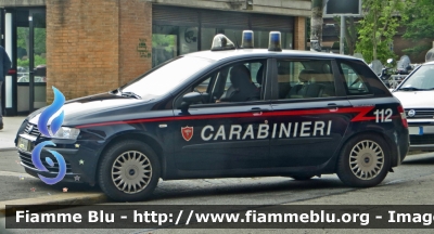 Fiat Stilo I serie
Carabinieri
CC BU 997
Variante copricerchi
Parole chiave: Fiat Stilo I serie Carabinieri CC BU 997