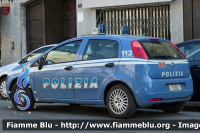 Fiat Grande Punto
Polizia di Stato
Polizia Ferroviaria
POLIZIA F7265
Parole chiave: Fiat Grande Punto Polizia Ferroviaria POLIZIA F7265