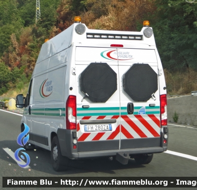 Fiat Ducato X290
Ausiliari della Viabilità 
S.A.L.T.
Società Autostradale Ligure Toscana

Parole chiave: Fiat Ducato X290 Ausiliari della Viabilità SALT