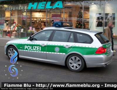 Bmw 320 Touring E91 restyle
Bundesrepublik Deutschland - Germania
Landespolizei 
Bayern - München 
Polizia territoriale della Baviera
- Monaco -


Parole chiave: Bmw 320_Touring_E91_restyle Landespolizei Bayern