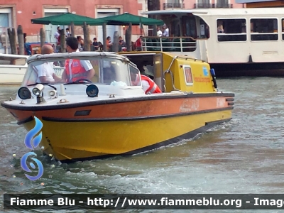 Idroambulanza
Azienda ULSS 12 Veneziana
 118 Venezia Emergenza
Parole chiave: Veneto (VE) Ambulanza