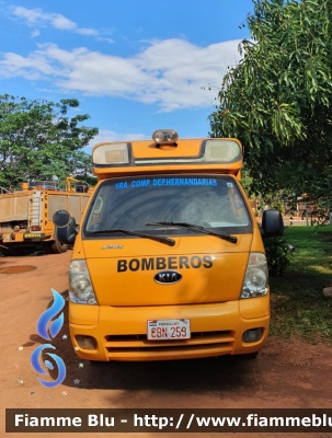 Kia Bongo
Paraguay
Cuerpo de Bomberos Voluntarios del Paraguay
1°C. Departimental Hernandarias
Parole chiave: Ambulanza Ambulance