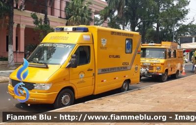 Mercedes-Benz Sprinter I serie
Cuerpo de Bomberos Voluntarios del Paraguay
Villarrica
Parole chiave: Mercedes-Benz Sprinter_Iserie Ambulanza Ambulance