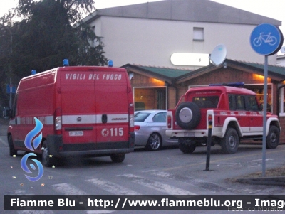 Fiat Ducato X250
Vigili del Fuoco
Comando Provinciale di Milano
VF 26106
Fotografato nelle zone della Bassa Modenese colpite dal sisma del 20/29 Maggio 2012
Parole chiave: Fiat Ducato_X250 VF26106