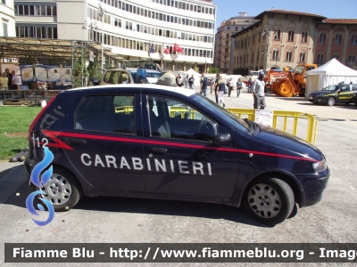 Fiat Punto II serie
Carabinieri
CC BJ 666
Parole chiave: Fiat Punto_IIserie CCBJ666