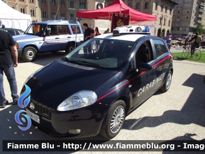 Fiat Grande Punto 
Carabinieri
Autovettura equipaggiata con sistema EVA
CC CK101
Parole chiave: Fiat Grande_Punto CCCK101