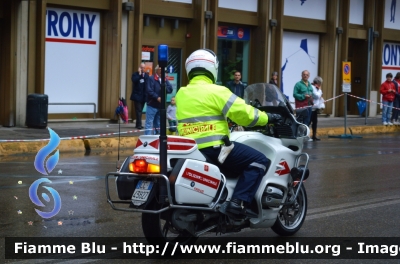 Bmw R850RT II serie
Polizia Municipale Firenze
In scorta al Giro d'Italia 2013
Parole chiave: Bmw R850RT_IIserie Giro_Italia_2013