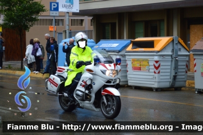 Bmw R850RT II serie
Polizia Municipale Firenze
In scorta al Giro d'Italia 2013
Parole chiave: Bmw_R850RT_II_serie_Polizia_Municipale_Firenze_Giro_Italia_2013