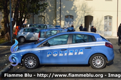 Fiat Nuova Bravo
Polizia di Stato
POLIZIA H3613
Parole chiave: Fiat_Nuova_Bravo_Polizia_di_Stato_POLIZIA_H3613
